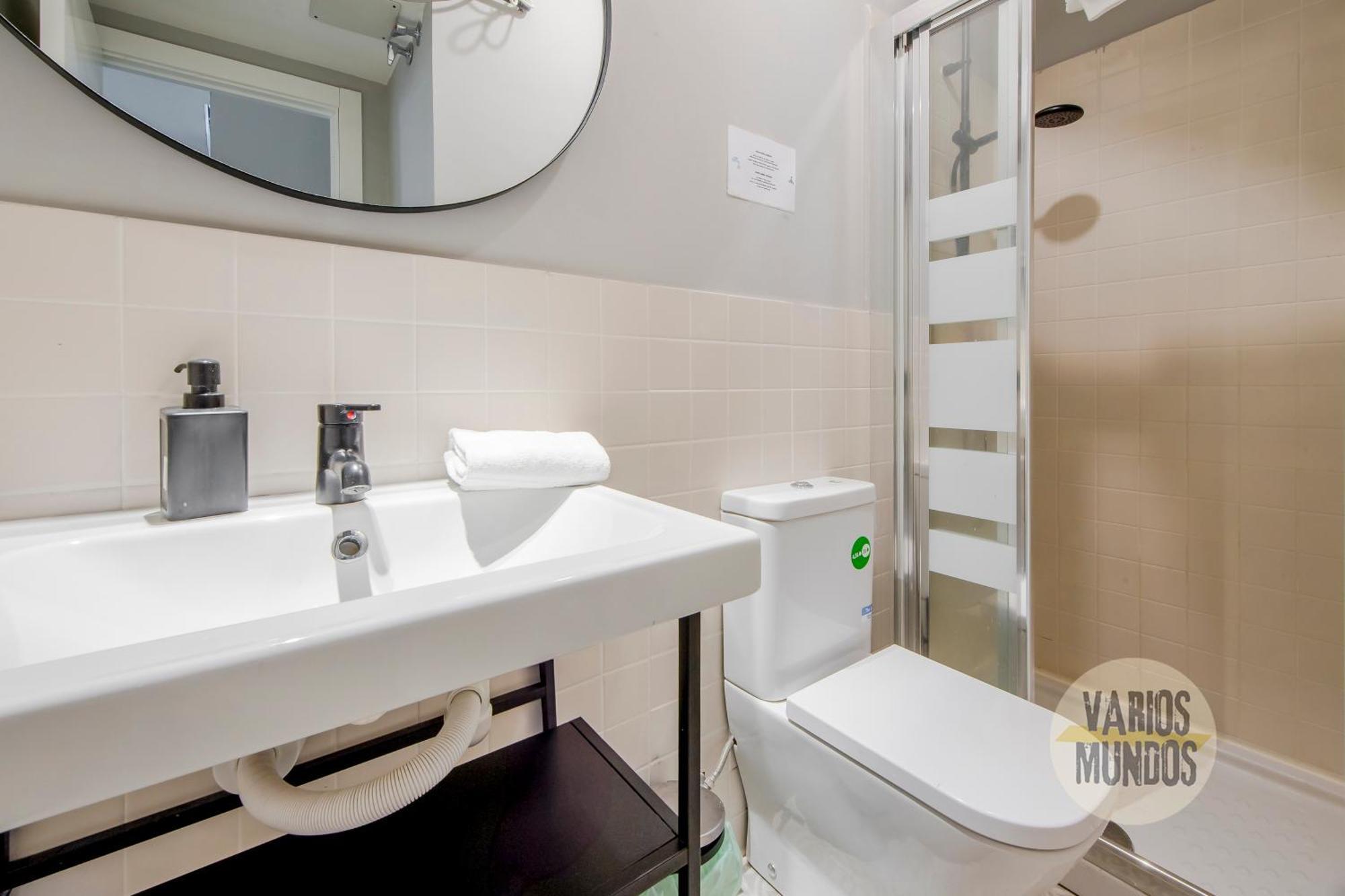 Modern Apt & Cool Interior Design A 20 Metros Del Retiro E1 Madrid Eksteriør bilde