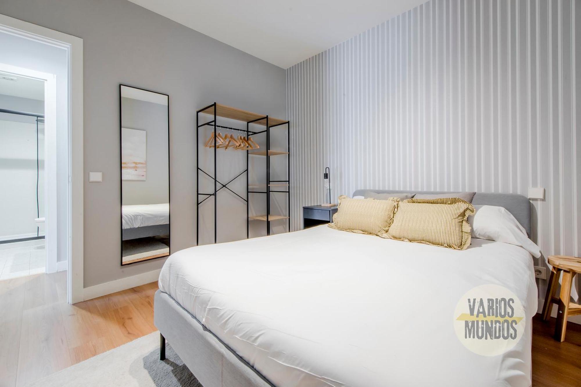 Modern Apt & Cool Interior Design A 20 Metros Del Retiro E1 Madrid Eksteriør bilde